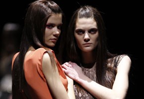 Juanjo Oliva - Pasarela Cibeles 2010