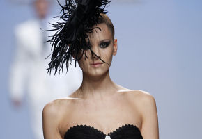 El maestro cordobés Elio Berhanyer clausura esta edición de Cibeles