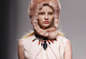 Lydia Delgado - Pasarela Cibeles 2010