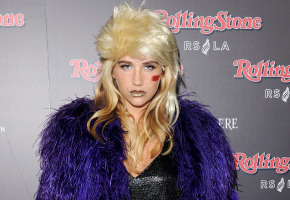 Los estilismos de Kesha: entre la rebeldía y la extravagancia