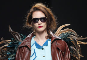 María Escoté - Pasarela Cibeles 2010