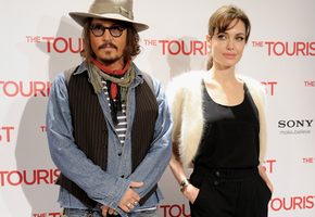 Johnny Depp y Angelina Jolie llegan a Madrid para presentar 'The Tourist'