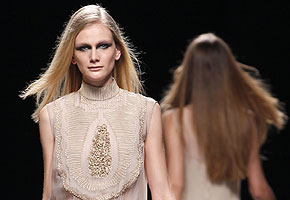 Teresa Helbig - Pasarela Cibeles 2010