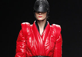 Nicolás Vaudelet - 'El Caballo' - Pasarela Cibeles 2010