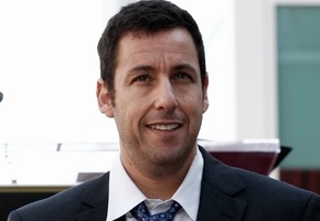 Adam Sandler recibe una estrella en el Paseo de la Fama