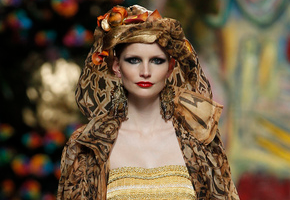 Desfile de Francis Montesinos en la pasarela Cibeles 2011