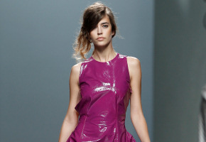 Desfile de Teresa Helbig en la pasarela Cibeles 2011