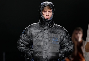 Desfile de Ión Fiz en Cibeles 2011