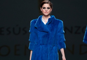 Desfile de Jesús Lorenzo en Cibeles 2011