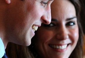 Kate Middleton y Guillermo visitan la Universidad de St. Andrews