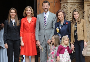 La Familia Real llega a la Catedral de Mallorca para finalizar la Pascua