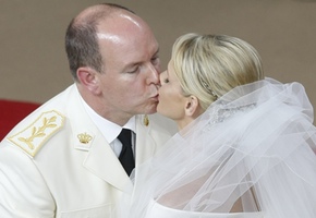 Charlene Wittstock, radiante novia en la Boda Real de Mónaco