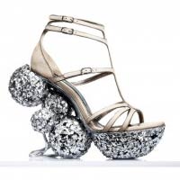 Zapatos de tacones imposibles