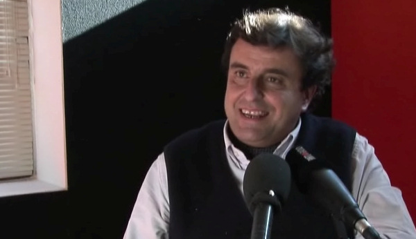 La magia de la radio local