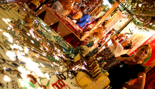 Los secretos del mercadillo de Las Dalias