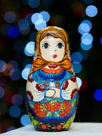 Leyenda de Navidad de Babushka: la anciana que lleva regalos en Rusia