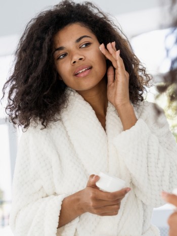 Claves esenciales para elegir una crema antiarrugas que sea efectiva