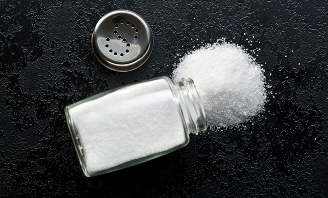 Cuál es el significado de soñar con sal derramada en el suelo