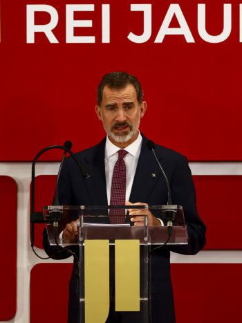 El significado de soñar con el Rey: monarquía y poder en sueños