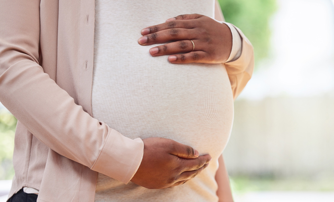 Interpretación de soñar que tu madre está embarazada