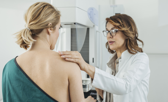 Cómo se realiza una mamografía