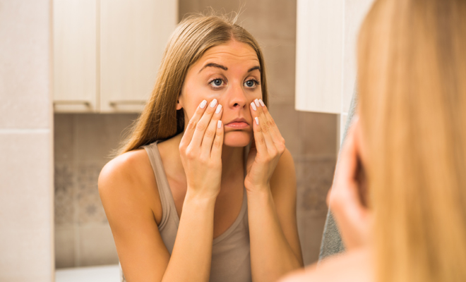 El maquillaje que debes utilizar si tienes bolsas en los ojos