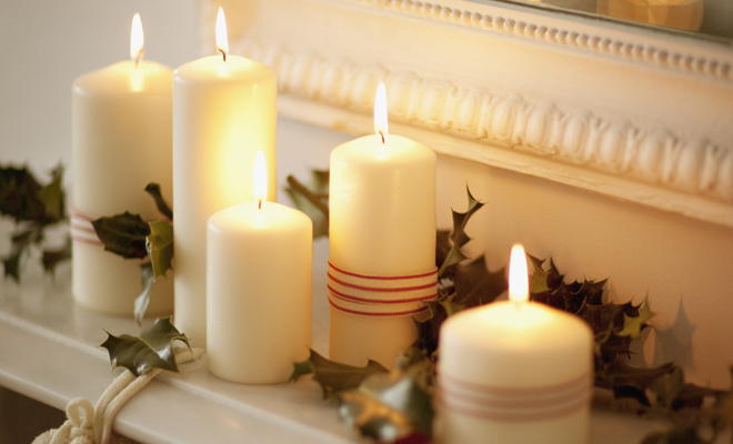 Decoración de Navidad sin árbol: apuesta por velas y luces