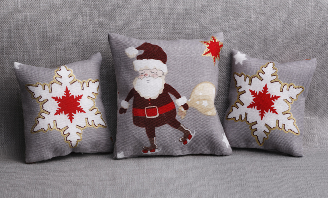 Los textiles para el hogar son una buena idea de decoración navideña sin árbol