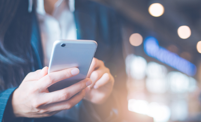 La relación del WhatsApp y las parejas de novios