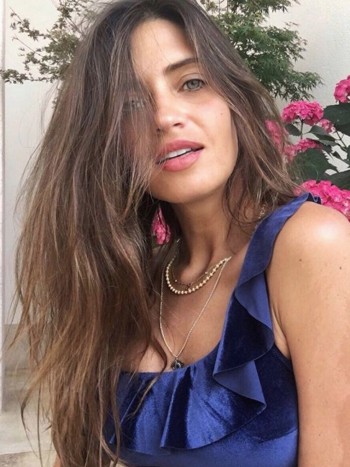 Lavarse el pelo con champú seco, ¿sí o no?