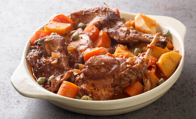 Receta de conejo estofado al estilo de Isquia
