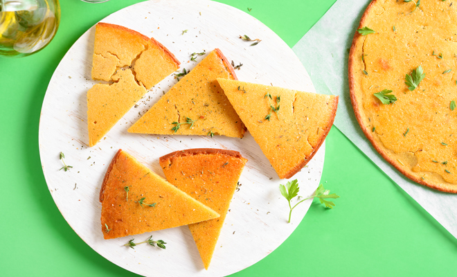 Receta italiana de fainá o farinata genovesa