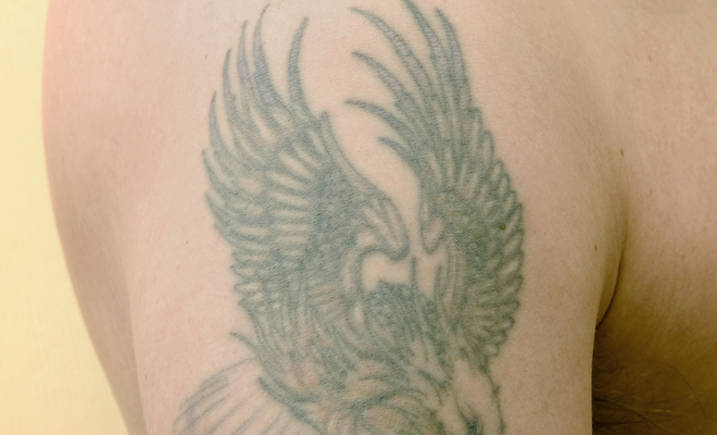 El significado de los tatuajes de alas de águila: poder en tu piel