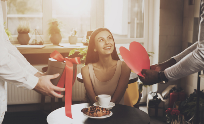 Qué hacer cuando tienes que escoger entre tu novio y tu amante