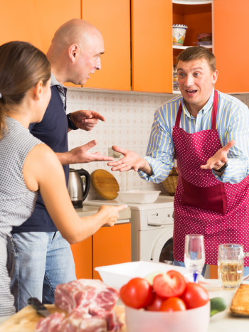 El significado de soñar que mi familia me odia: ¿sueño o realidad?