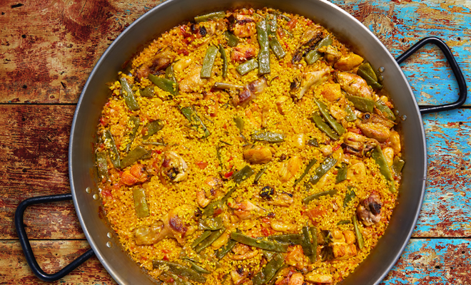 Cómo hacer una paella valenciana paso a paso