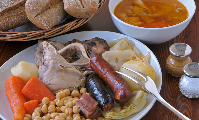 Recetas de comida española: cocido madrileño