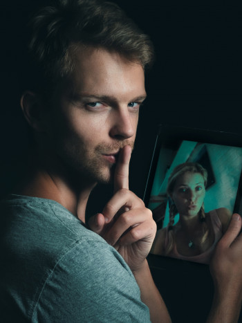 ¿Soñar que mi cuñado es infiel es una premonición? Su significado