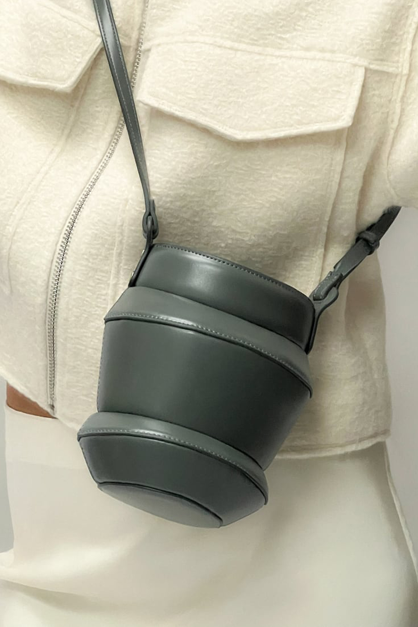 Bolso muy original de Zara que parece de marca de lujo