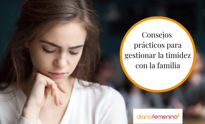 ¿Qué puedo hacer si soy demasiado tímida con mi familia?