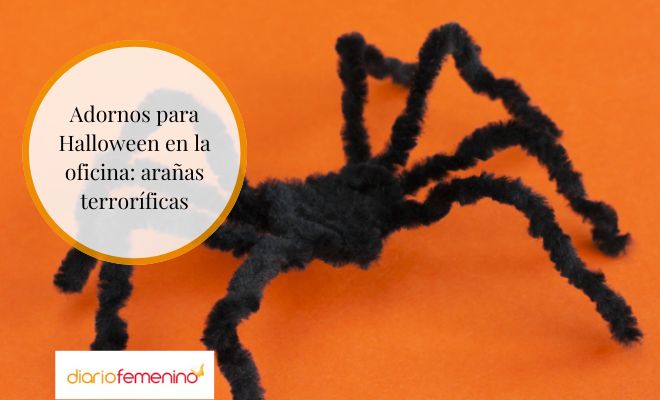 Cómo hacer arañas con limpiapipas para Halloween