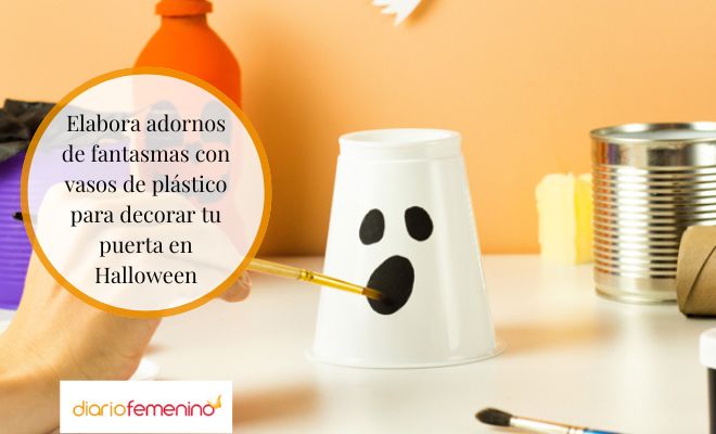 Cómo hacer fantasmas para decorar tu puerta en Halloween