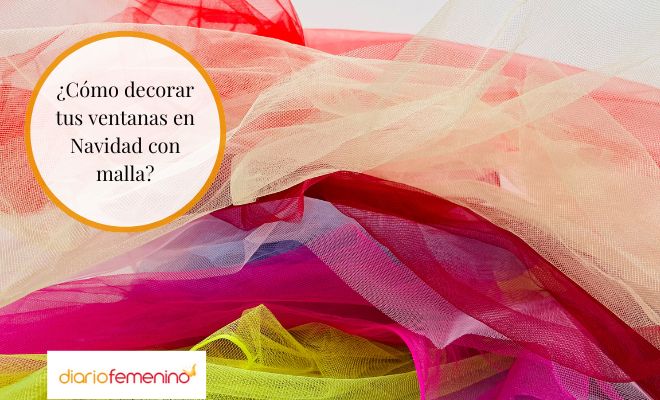 Decoración de ventanas para Navidad con malla