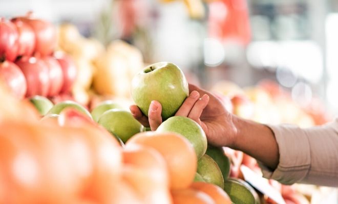 La fruta: mejor en zumo o entera