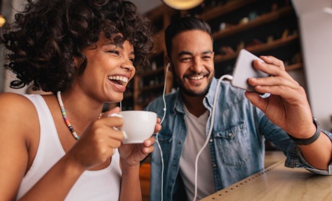 Aplicaciones para hacer videollamadas con tus amigos en la cuarentena