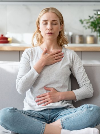 5 efectivas técnicas de respiración consciente para gestionar la ansiedad