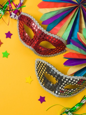 Frases de Carnaval mágicas y alegres: mensajes ingeniosos para compartir