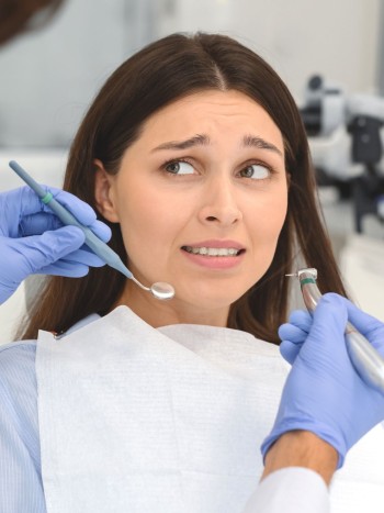 Me da vergüenza ir al dentista: técnicas útiles para superar la timidez