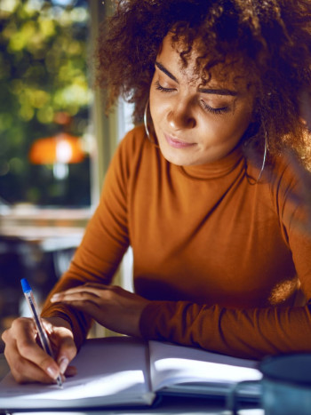 Carta a mi yo de la infancia: conecta con tu esencia y tu pasado