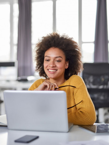 Soñar con mi antiguo trabajo: reflexiona sobre tu situación laboral